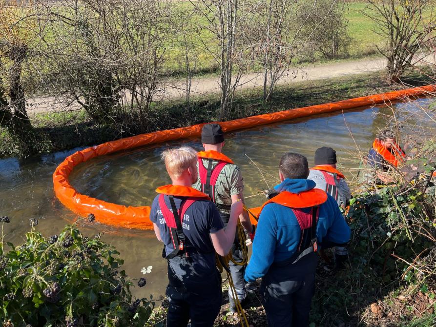 Einsatz Nr. 9: Ölwehr