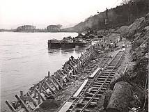 Bau des Birsfelder Hafens im Jahr 1952