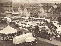 Der erste Markt auf dem Zentrumsplatz 1977